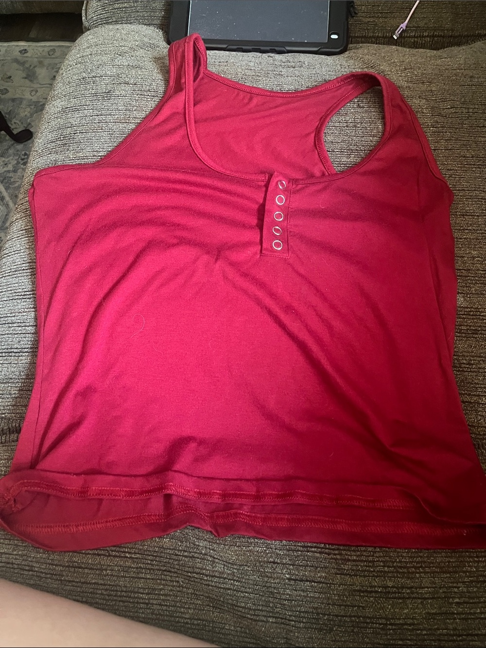 Casual Women's Sleeveless Tank Top with Snap Placket - Red